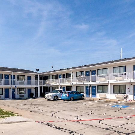 Motel 6 Fort Worth North Haltom City Exteriér fotografie