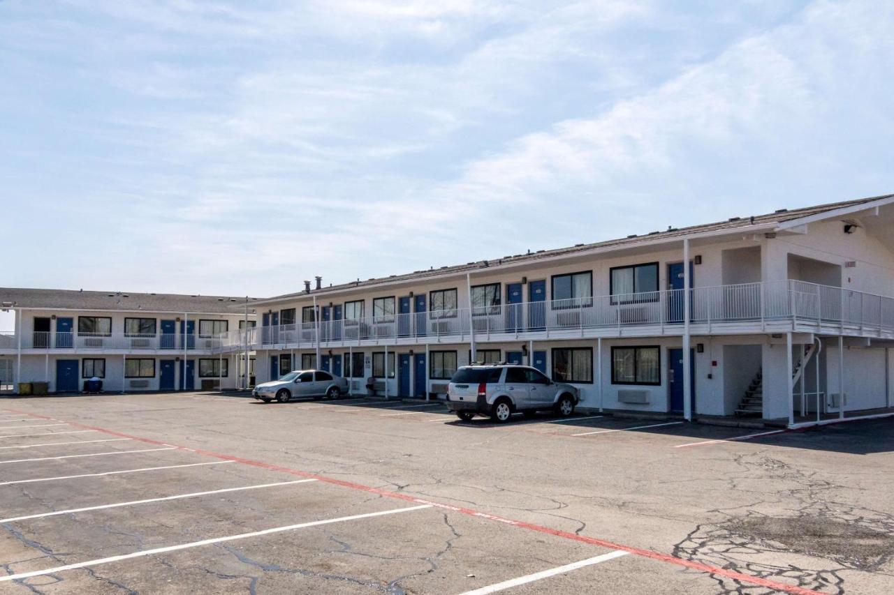 Motel 6 Fort Worth North Haltom City Exteriér fotografie