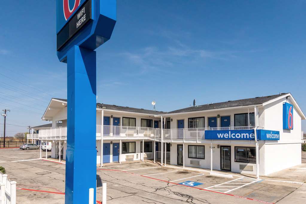 Motel 6 Fort Worth North Haltom City Exteriér fotografie