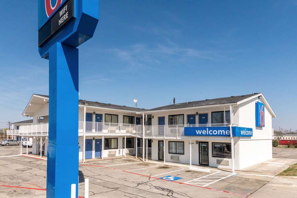 Motel 6 Fort Worth North Haltom City Exteriér fotografie